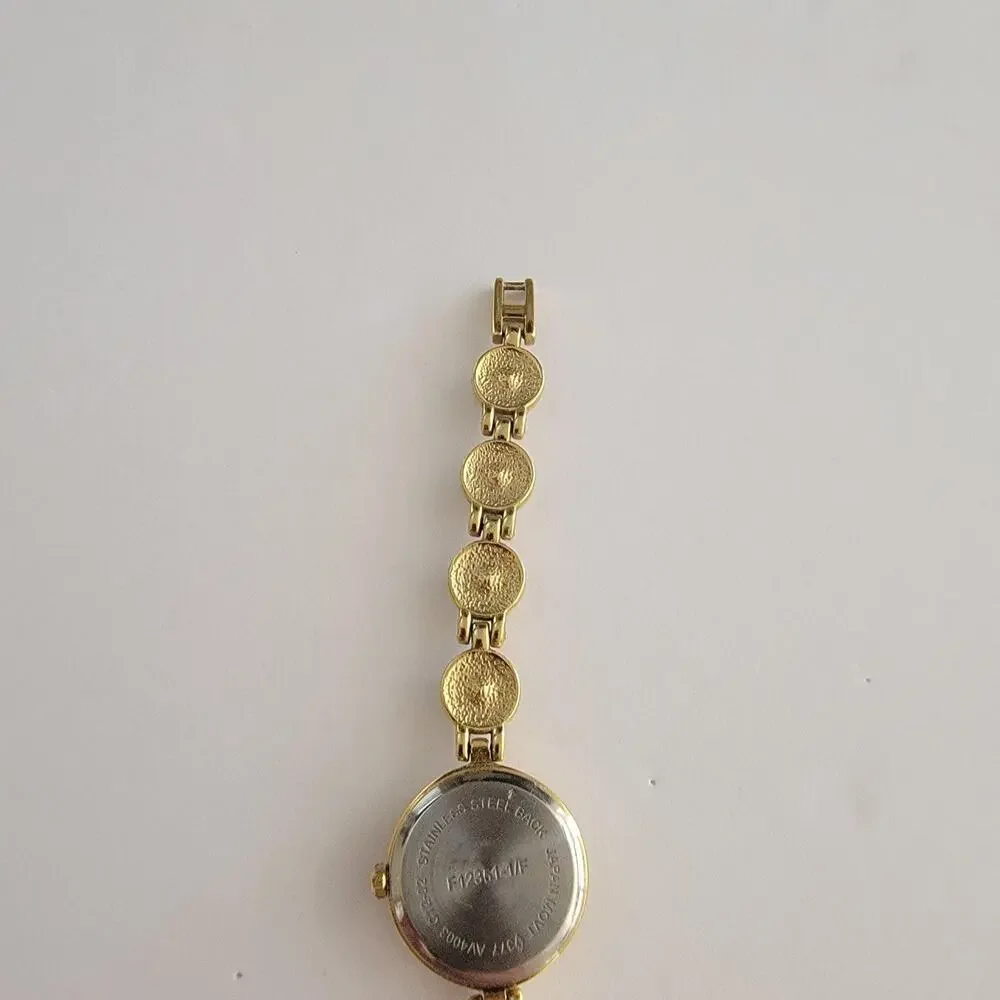 Womens Watch White Dial Gold Case Gold Plated Bracelet Quartz Analog F12861-1/F